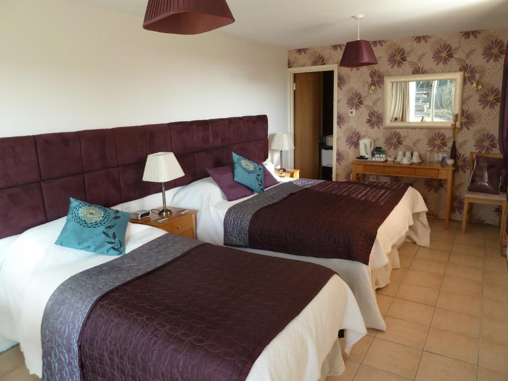 The Willows Guest House Takeley Room photo