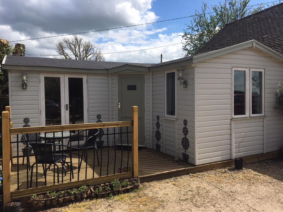 The Willows Guest House Takeley Exterior photo